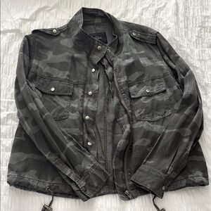 Women’s Camouflage Jacket